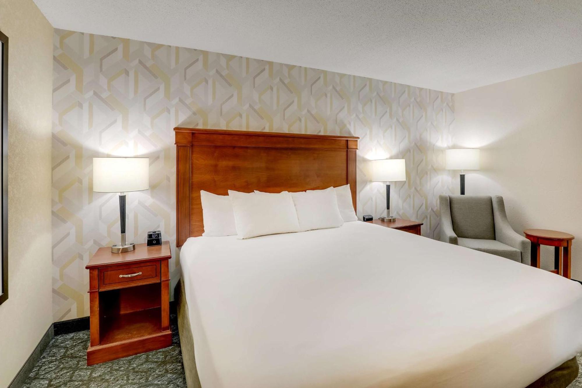 Drury Inn & Suites Marion Luaran gambar
