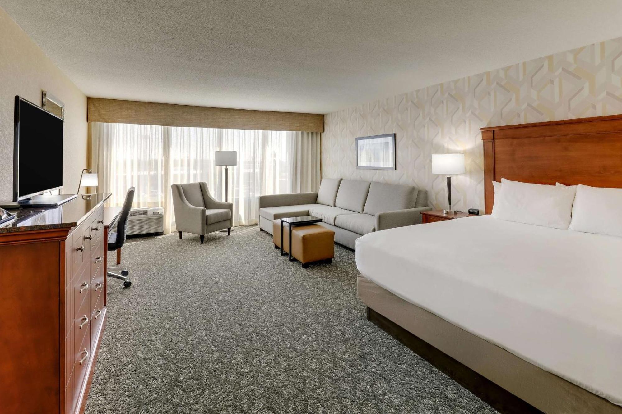 Drury Inn & Suites Marion Luaran gambar